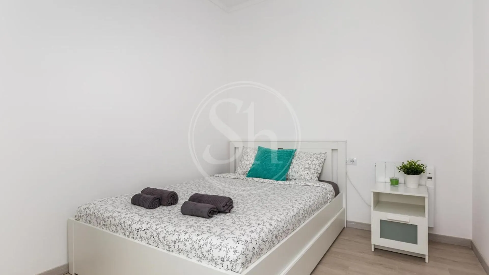 Bonito Apartamento Para 8 Barcelona