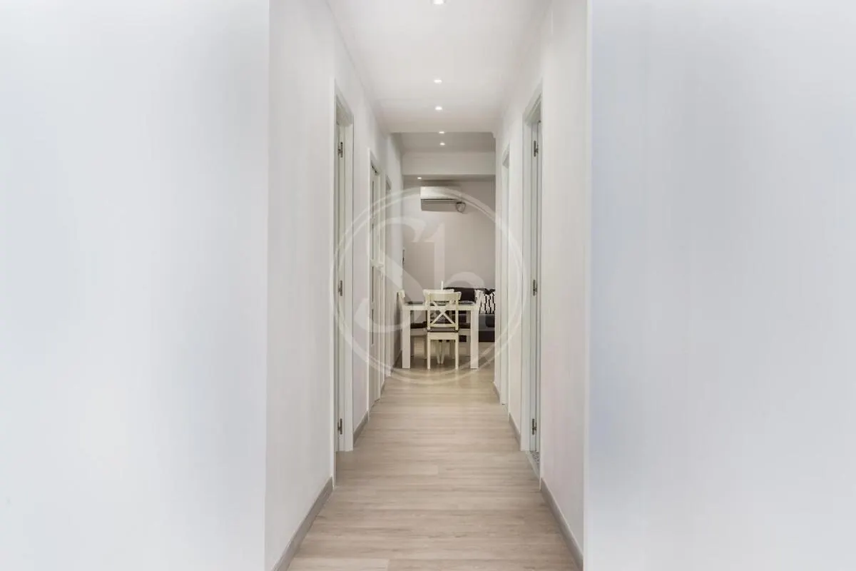 Bonito Apartamento Para 8 Barcelona 0*,  Spain